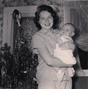 Mama&Jeannie-1st Christmas